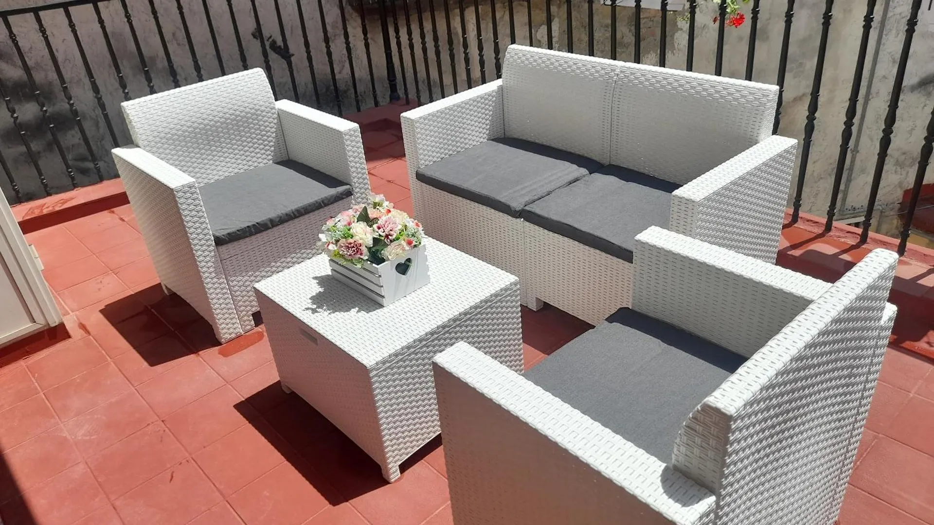 Pupatella A Sanita Apartment Naples